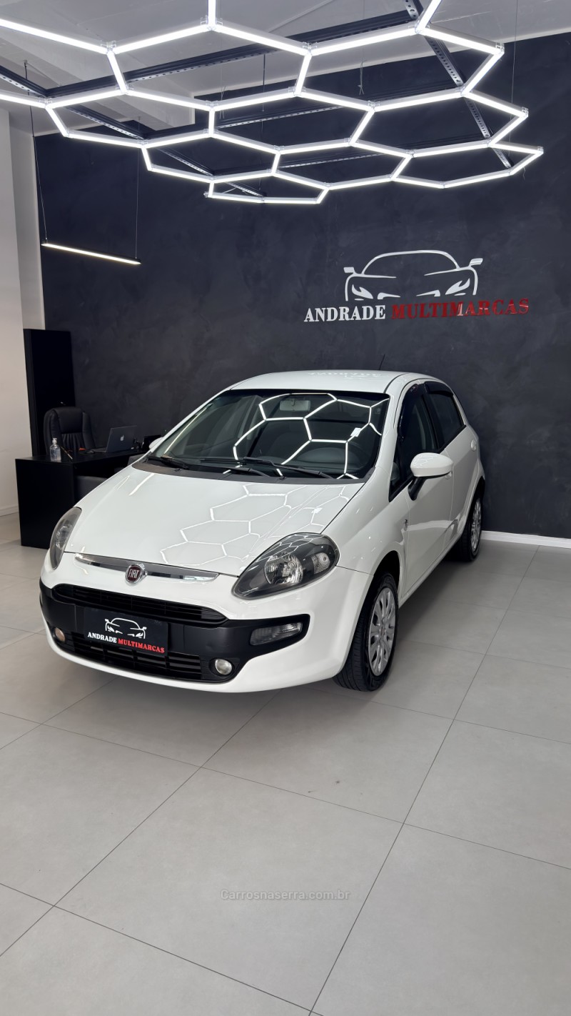 PUNTO 1.4 ATTRACTIVE 8V FLEX 4P MANUAL - 2013 - CAXIAS DO SUL