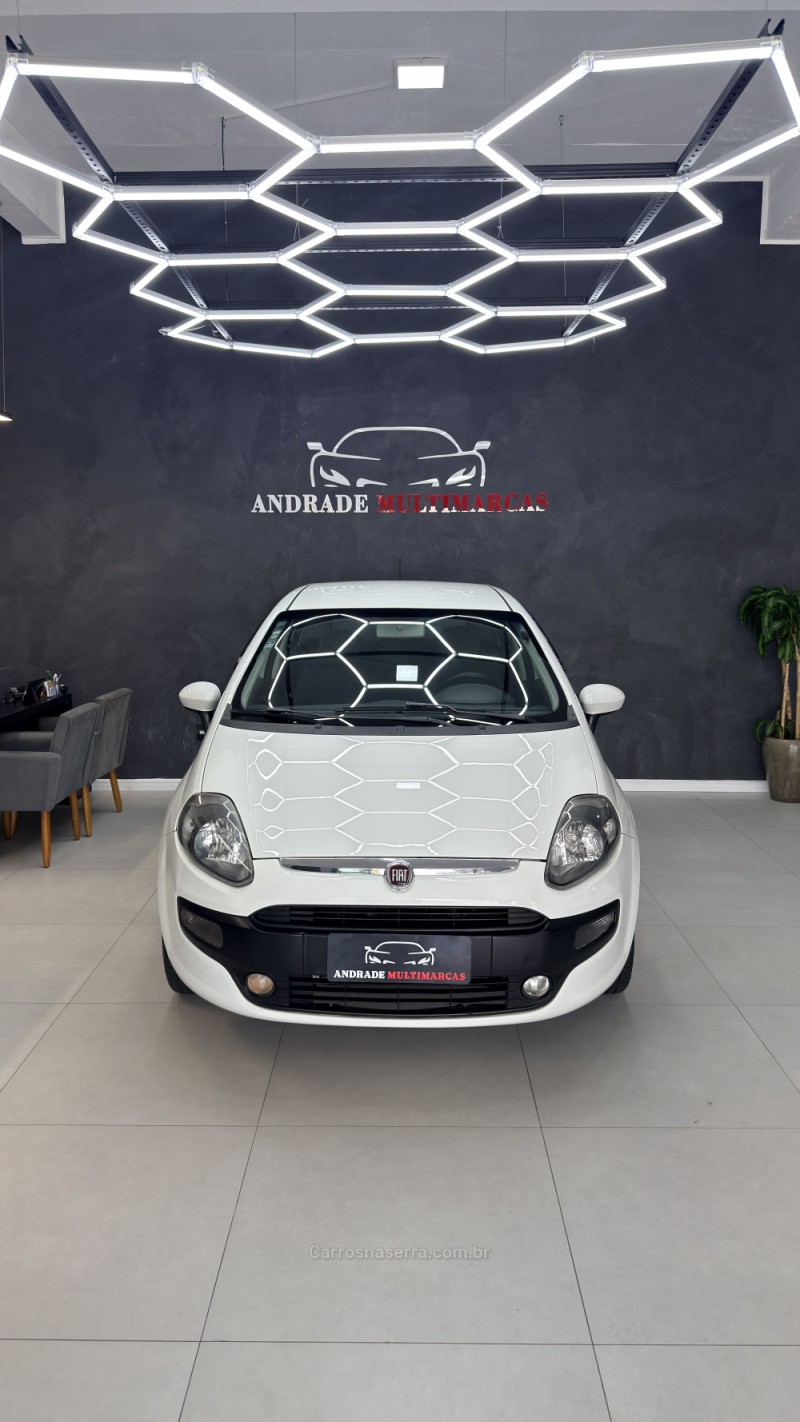 PUNTO 1.4 ATTRACTIVE 8V FLEX 4P MANUAL - 2013 - CAXIAS DO SUL