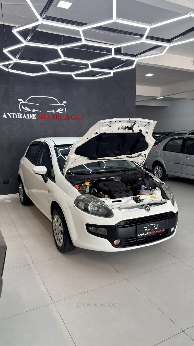 PUNTO 1.4 ATTRACTIVE 8V FLEX 4P MANUAL - 2013 - CAXIAS DO SUL