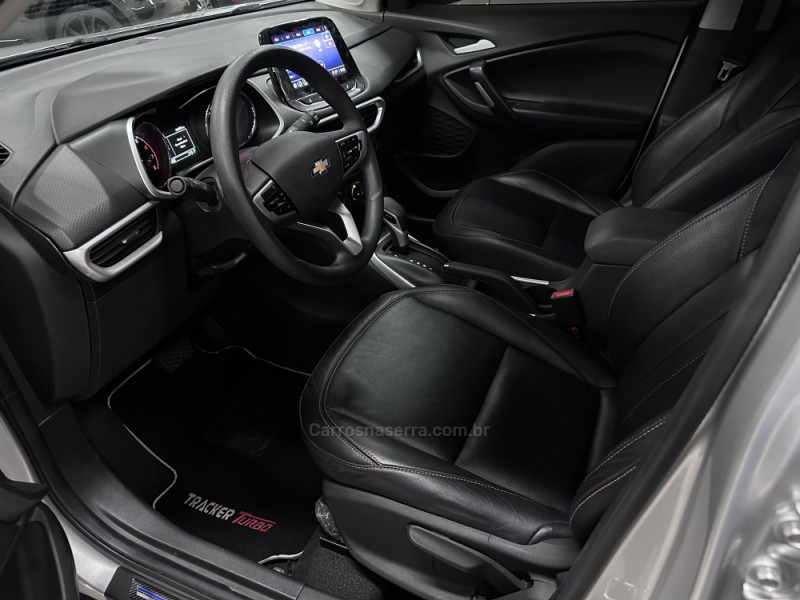 TRACKER 1.0 12V LT TURBO FLEX 4P AUTOMÁTICO - 2021 - CHARQUEADAS