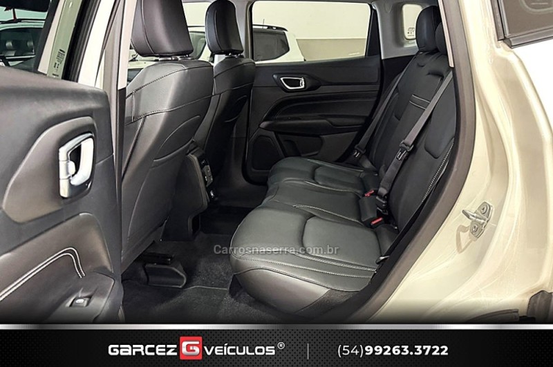 COMPASS 1.3 LONGITUDE T270 16V TURBO FLEX 4P AUTOMÁTICO - 2026 - BENTO GONçALVES