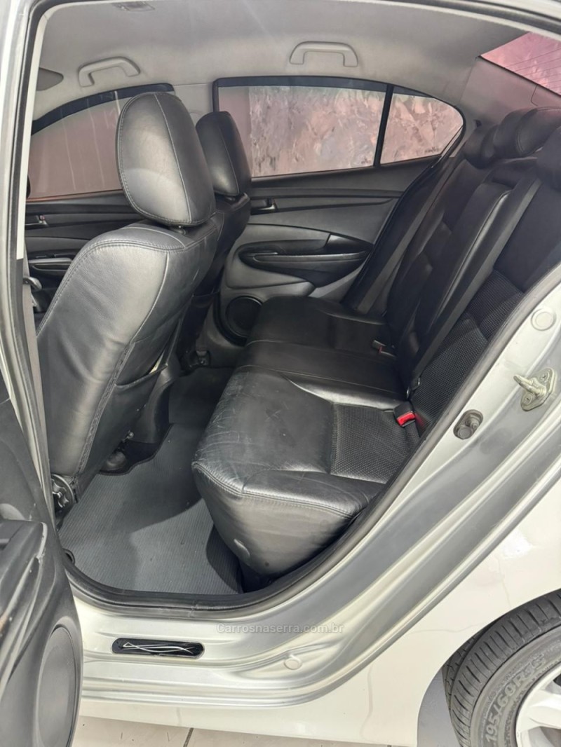 CITY 1.5 LX 16V FLEX 4P MANUAL - 2010 - CAXIAS DO SUL