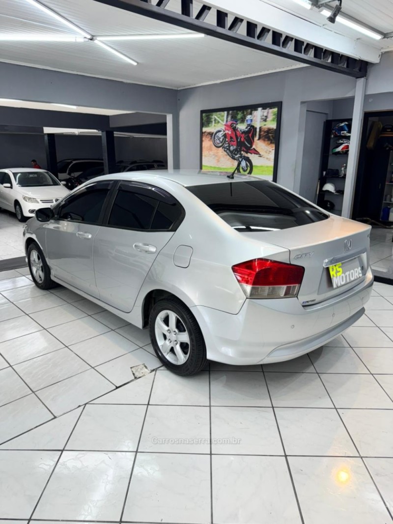 CITY 1.5 LX 16V FLEX 4P MANUAL - 2010 - CAXIAS DO SUL