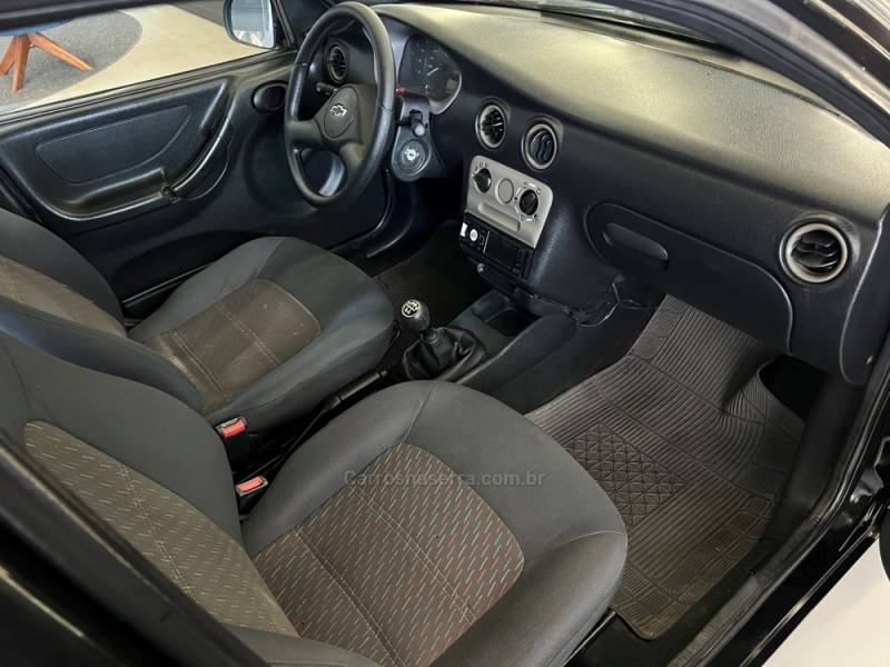 CELTA 1.0 MPFI VHC 8V GASOLINA 4P MANUAL - 2003 - SAPIRANGA