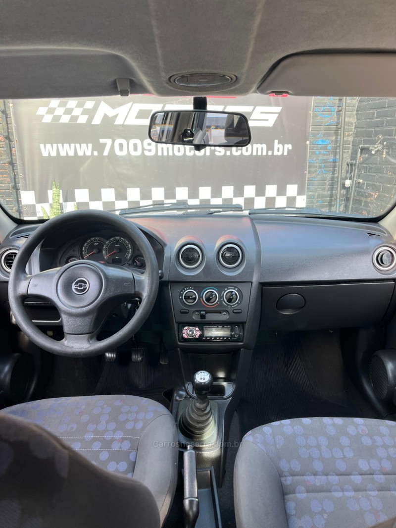 PRISMA 1.4 MPFI JOY 8V FLEX 4P MANUAL - 2009 - CAXIAS DO SUL