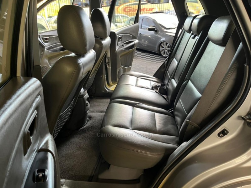 TUCSON 2.0 MPFI GL 16V 142CV 2WD GASOLINA 4P AUTOMÁTICO - 2006 - CAXIAS DO SUL