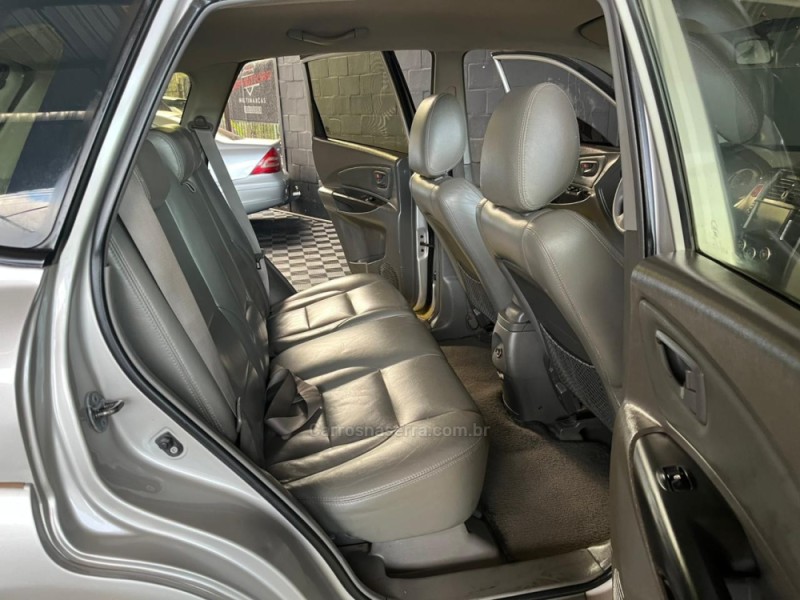 TUCSON 2.0 MPFI GL 16V 142CV 2WD GASOLINA 4P AUTOMÁTICO - 2006 - CAXIAS DO SUL