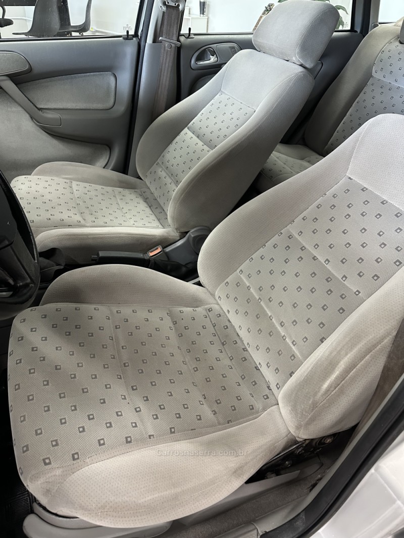 PARATI 1.8 MI PLUS 8V FLEX 4P MANUAL G.III - 2004 - SãO MARCOS