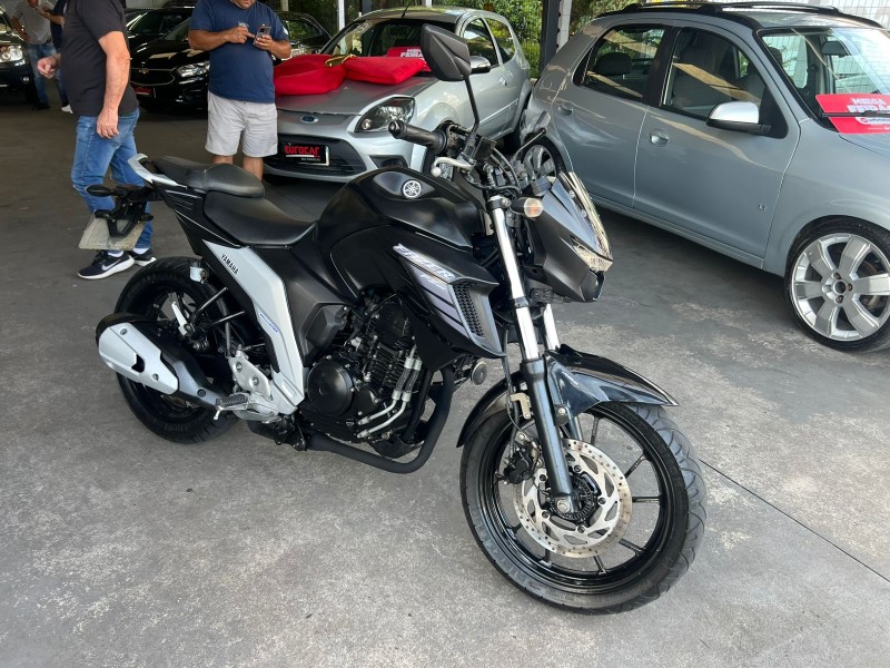 FAZER FZ25 ABS - 2023 - CAXIAS DO SUL