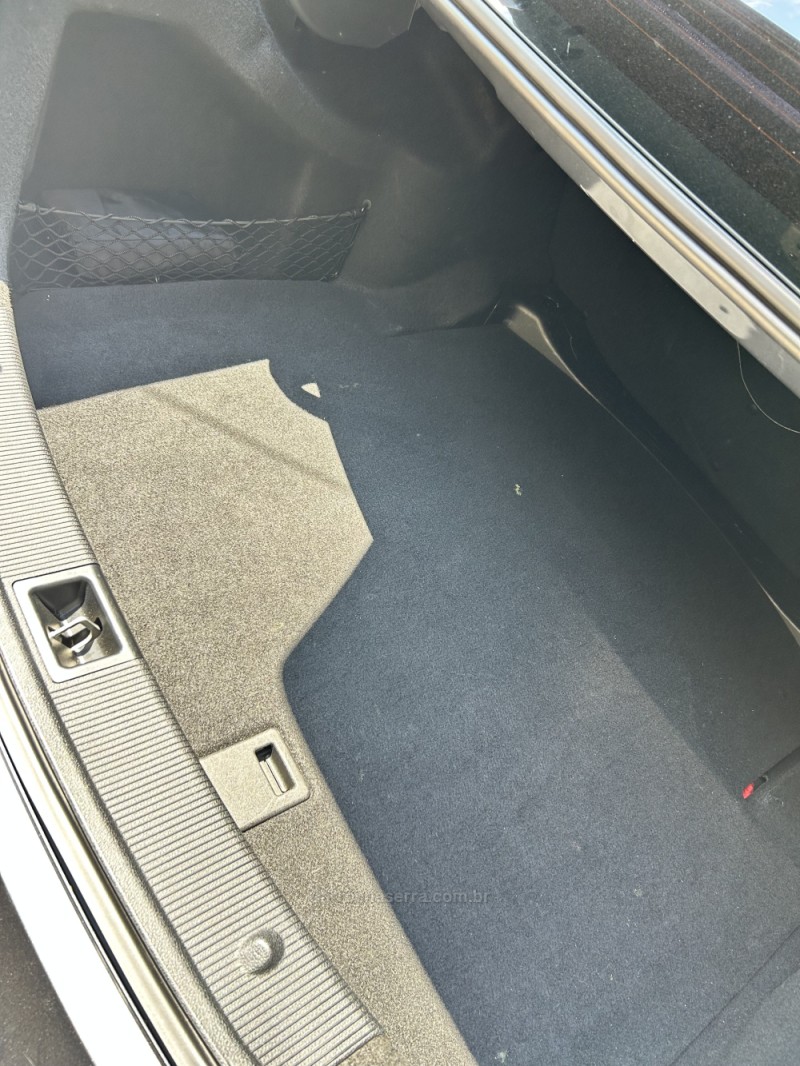 C 200 1.8 CGI AVANTGARDE 16V GASOLINA 4P AUTOMÁTICO - 2014 - CAXIAS DO SUL