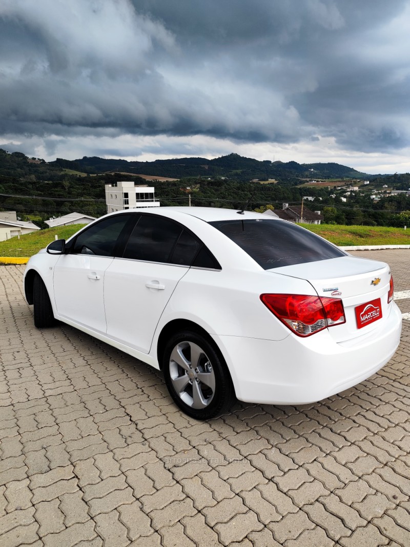 CRUZE 1.8 LT 16V FLEX 4P AUTOMÁTICO - 2012 - GUAPORé