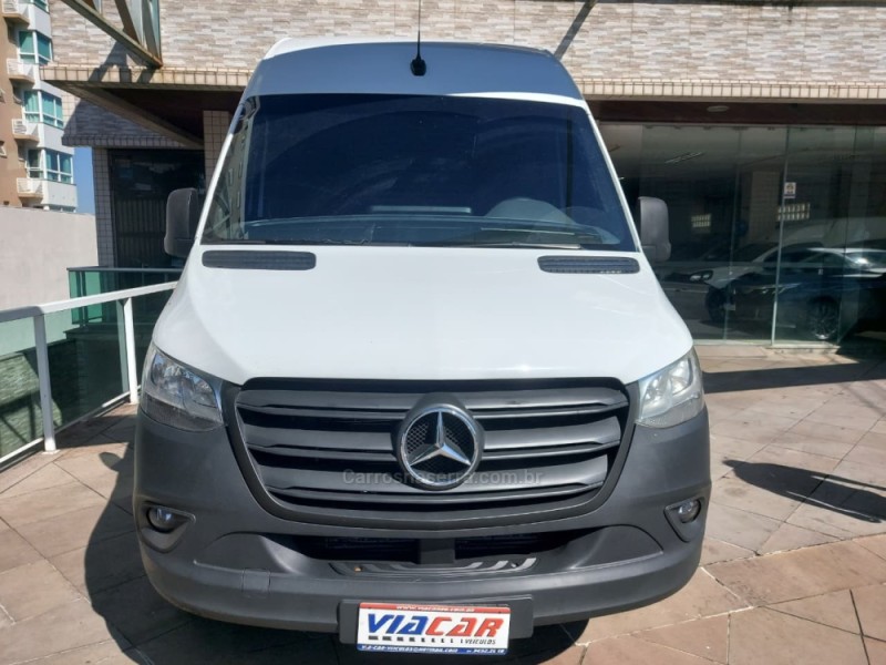 SPRINTER 2.2 FURGÃO 416 LONGO TETO ALTO DIESEL 3P MANUAL - 2022 - BENTO GONçALVES