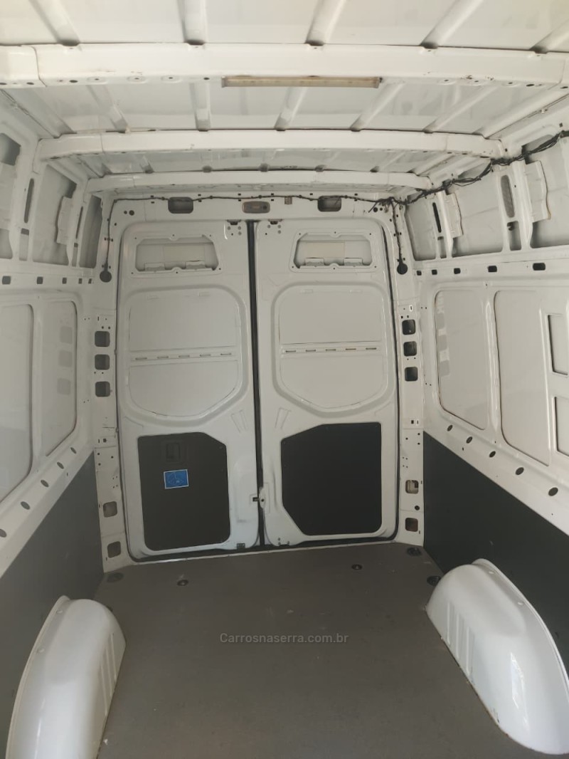 SPRINTER 2.2 FURGÃO 416 LONGO TETO ALTO DIESEL 3P MANUAL - 2022 - BENTO GONçALVES