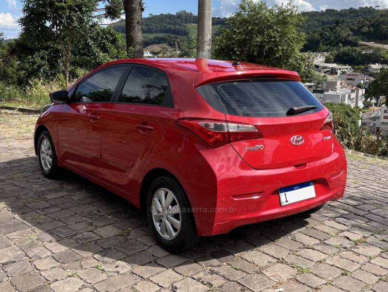 HB20 1.6 COMFORT 16V FLEX 4P MANUAL - 2014 - NOVA BASSANO