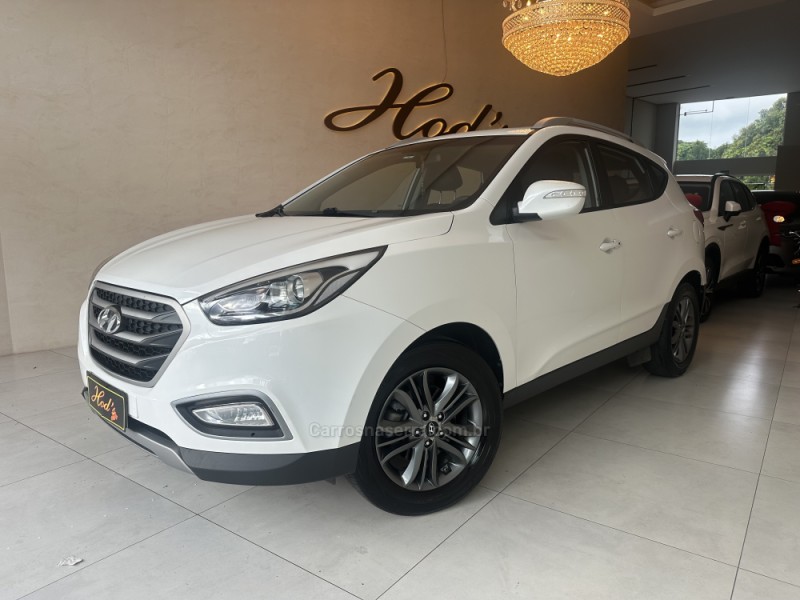 ix35 2.0 gl 4x2 16v flex 4p automatico 2019 canela