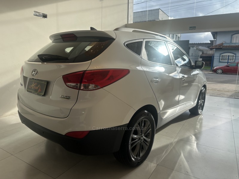 IX35 2.0 GL 4X2 16V FLEX 4P AUTOMÁTICO - 2019 - CANELA