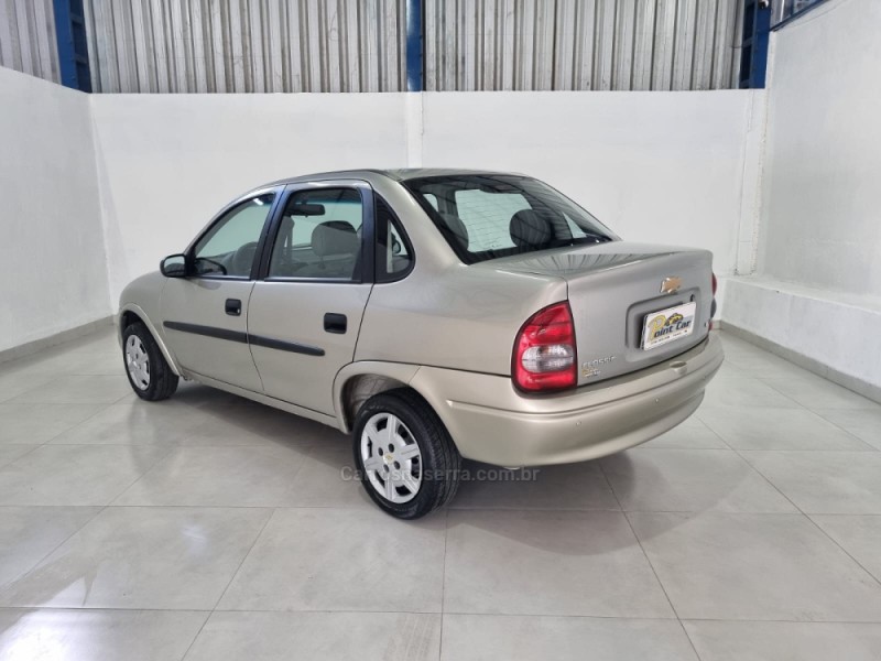 CLASSIC 1.0 MPFI VHCE 8V FLEX 4P MANUAL - 2010 - VACARIA