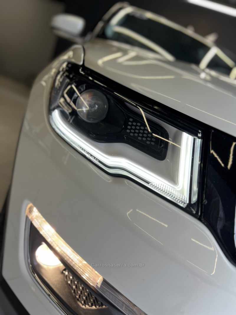 COMPASS 2.0 16V FLEX LIMITED AUTOMÁTICO - 2018 - CAXIAS DO SUL