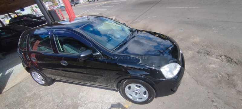 CORSA 1.4 MPFI MAXX 8V FLEX 4P MANUAL - 2011 - FARROUPILHA