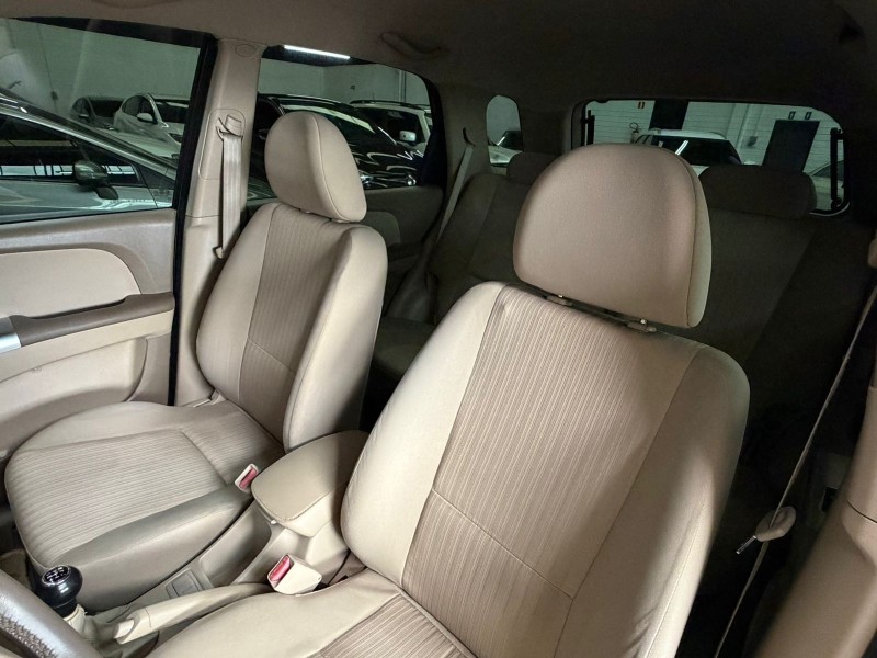 SPORTAGE 2.0 LX2 G2 4X2 16V GASOLINA 4P MANUAL - 2010 - CAXIAS DO SUL