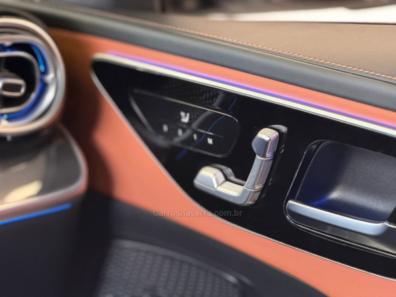 C 300 2.0 EQ BOOST AMG LINE HÍBRIDO 4P AUTOMÁTICO - 2022 - NOVO HAMBURGO