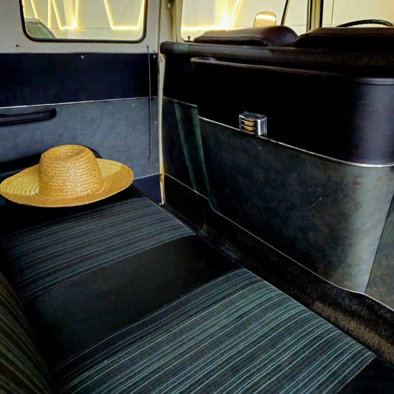 KOMBI 1.6 LUXO 8V GASOLINA 3P MANUAL - 1978 - CAXIAS DO SUL