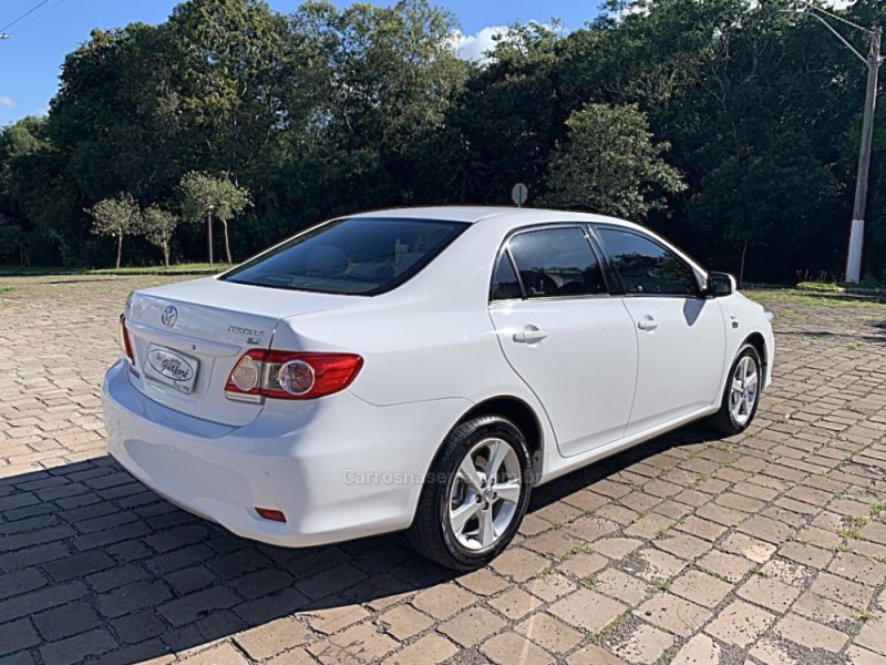COROLLA 1.8 GLI 16V FLEX 4P MANUAL - 2012 - GUAPORé