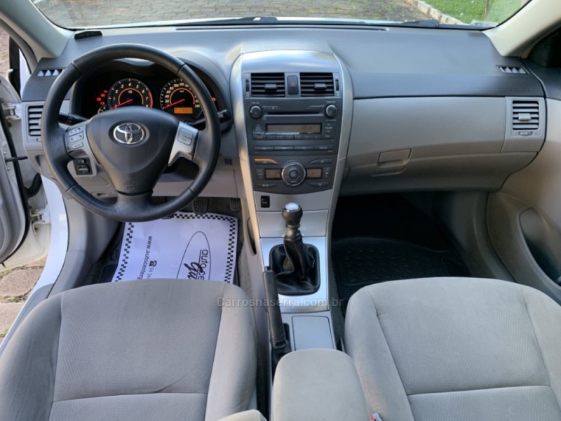 COROLLA 1.8 GLI 16V FLEX 4P MANUAL - 2012 - GUAPORé