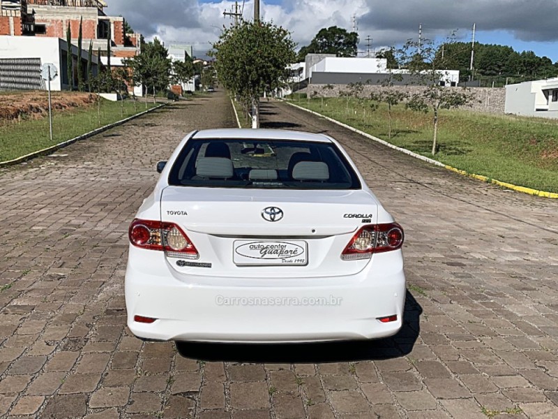 COROLLA 1.8 GLI 16V FLEX 4P MANUAL - 2012 - GUAPORé