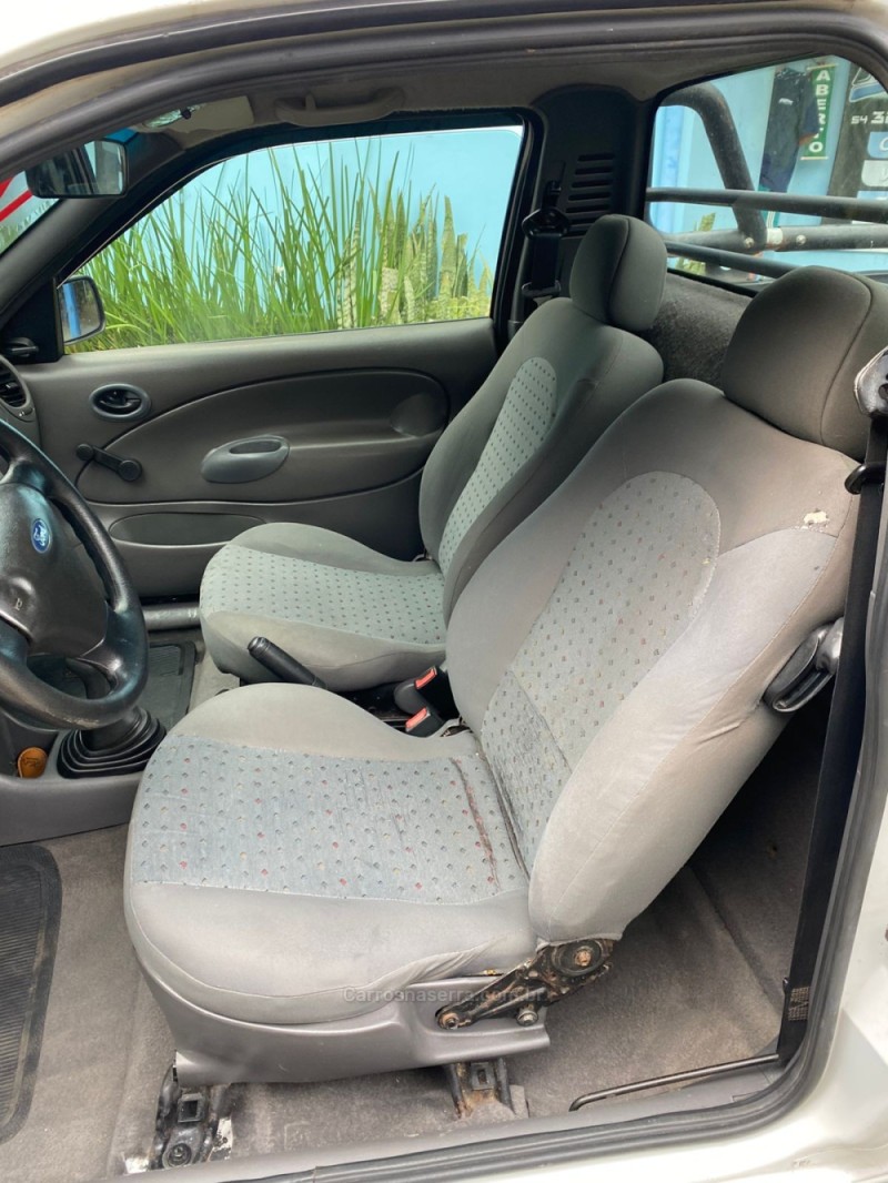 COURIER 1.6 L 8V FLEX MANUAL - 2012 - CANELA