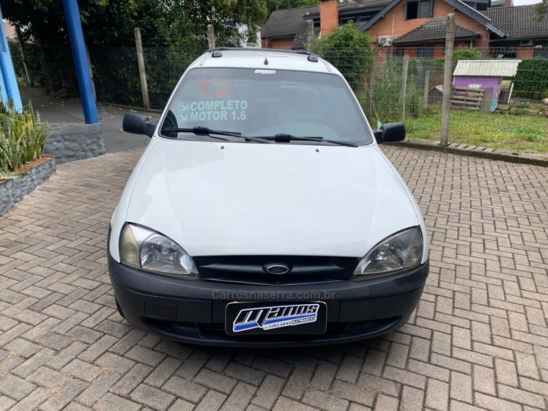 COURIER 1.6 L 8V FLEX MANUAL - 2012 - CANELA