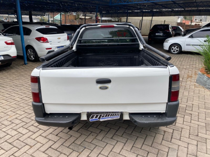 COURIER 1.6 L 8V FLEX MANUAL - 2012 - CANELA