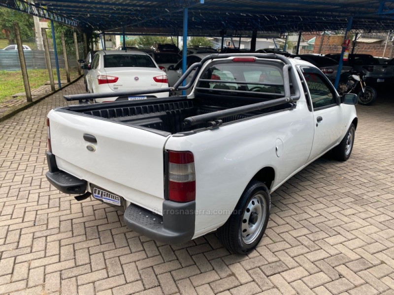 COURIER 1.6 L 8V FLEX MANUAL - 2012 - CANELA