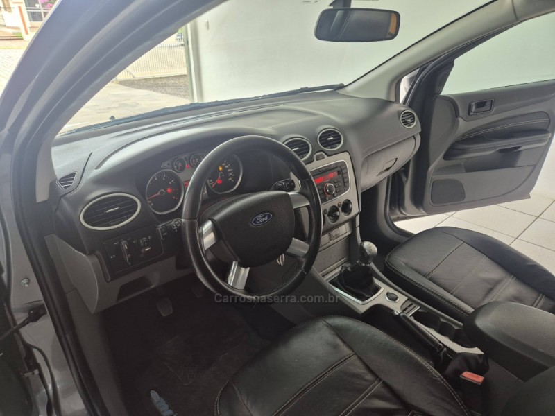 FOCUS 1.6 GLX 8V FLEX 4P MANUAL - 2012 - NãO-ME-TOQUE