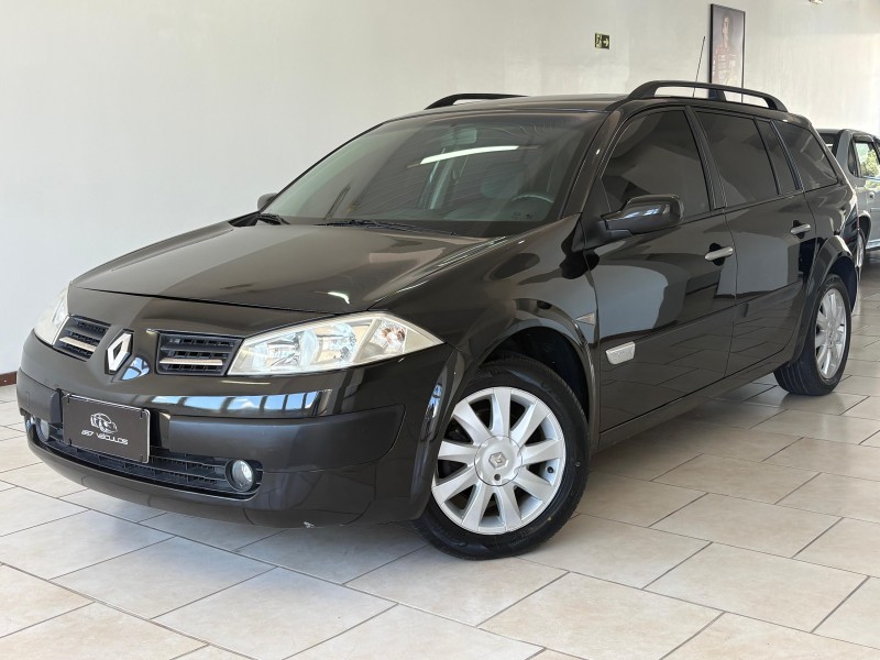 megane 2.0 dynamique grand tour 16v gasolina 4p automatico 2011 bento goncalves