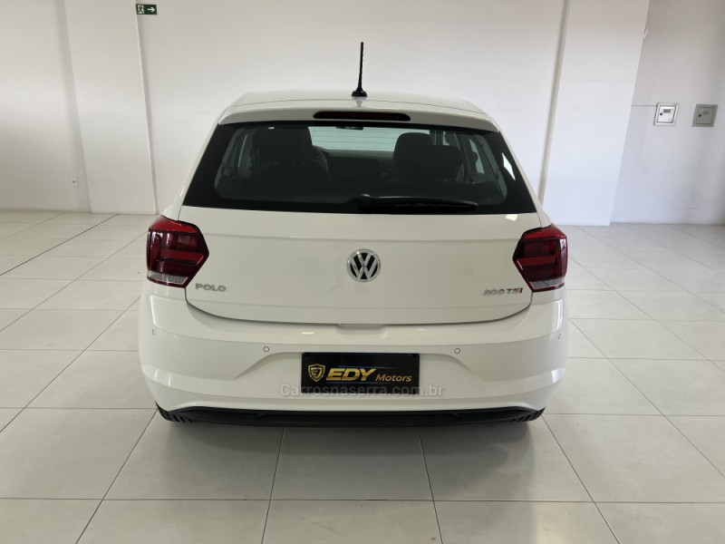 POLO 1.0 TSI COMFORTLINE 12V FLEX 4P AUTOMÁTICO - 2022 - BENTO GONçALVES