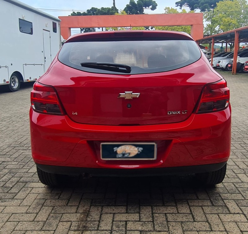 ONIX 1.4 MPFI LT 8V FLEX 4P MANUAL - 2015 - CANELA