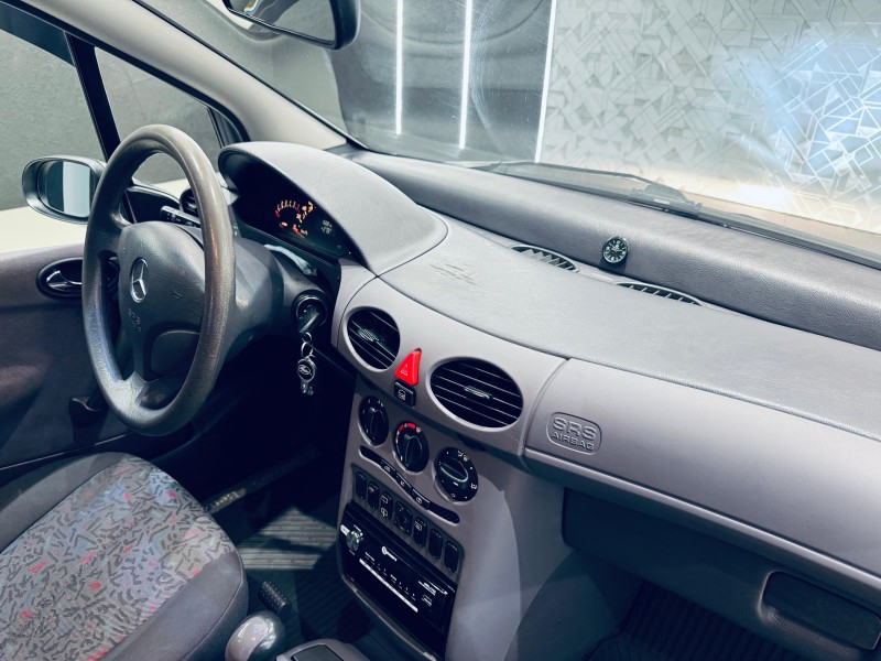 A 160 1.6 GASOLINA CLASSIC MANUAL 4P - 2005 - CAXIAS DO SUL