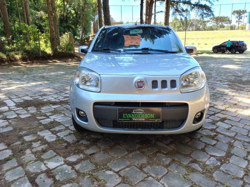 UNO 1.0 VIVACE 8V FLEX 4P MANUAL - 2013 - CAXIAS DO SUL