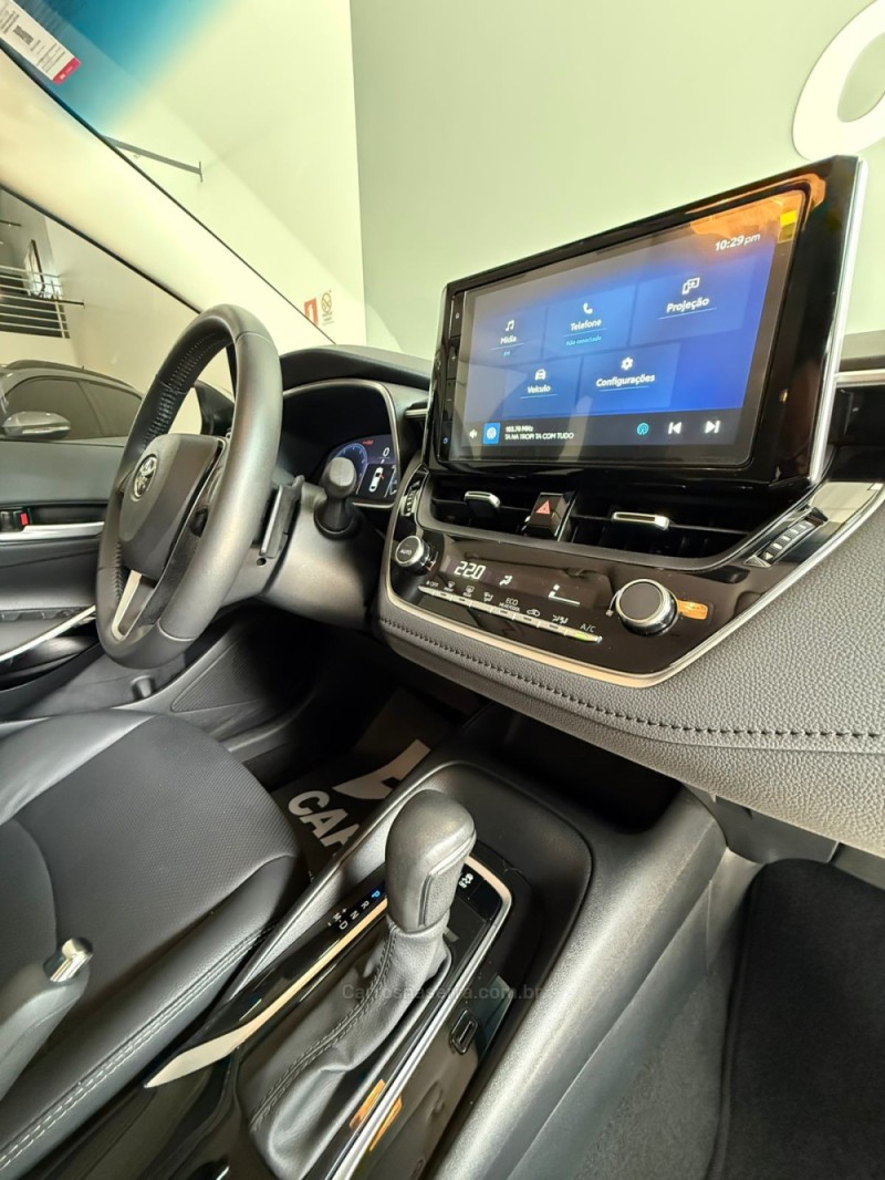 COROLLA 2.0 XEI 16V FLEX 4P AUTOMÁTICO - 2024 - LAJEADO