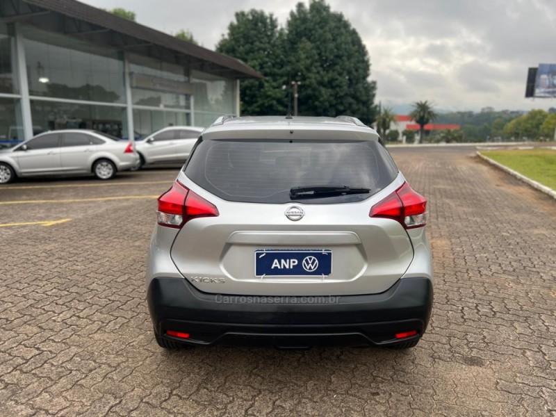 KICKS 1.6 16V FLEX S XTRONIC 4P AUTOMÁTICO - 2019 - NOVA PETRóPOLIS