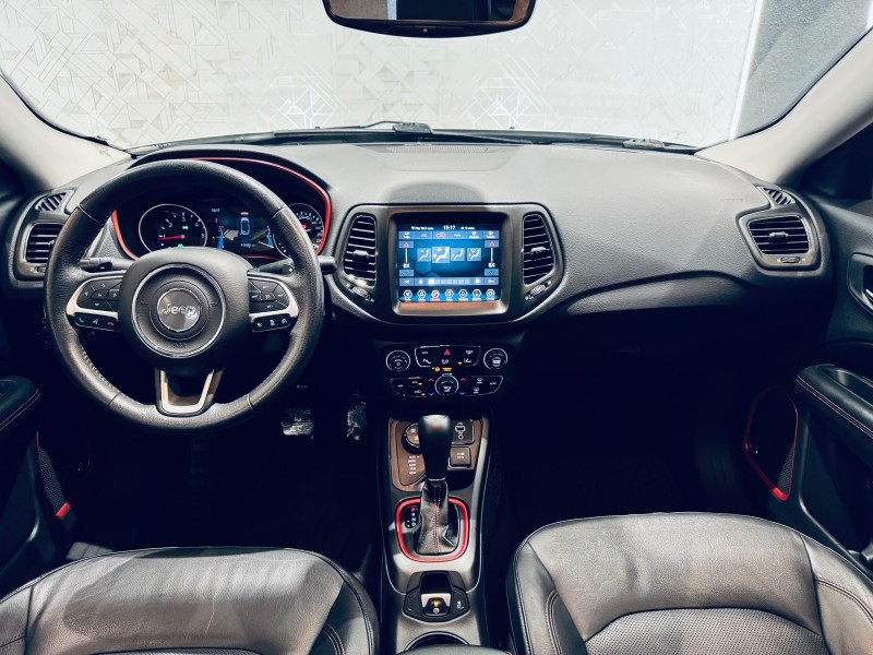 COMPASS 2.0 16V DIESEL TRAILHAWK 4X4 AUTOMÁTICO - 2019 - CAXIAS DO SUL