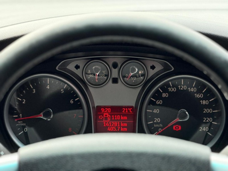 FOCUS 2.0 GLX 16V FLEX 4P MANUAL - 2011 - LAGOA VERMELHA