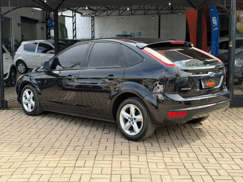 FOCUS 2.0 GLX 16V FLEX 4P MANUAL - 2011 - LAGOA VERMELHA