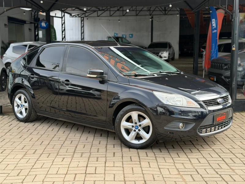 FOCUS 2.0 GLX 16V FLEX 4P MANUAL - 2011 - LAGOA VERMELHA