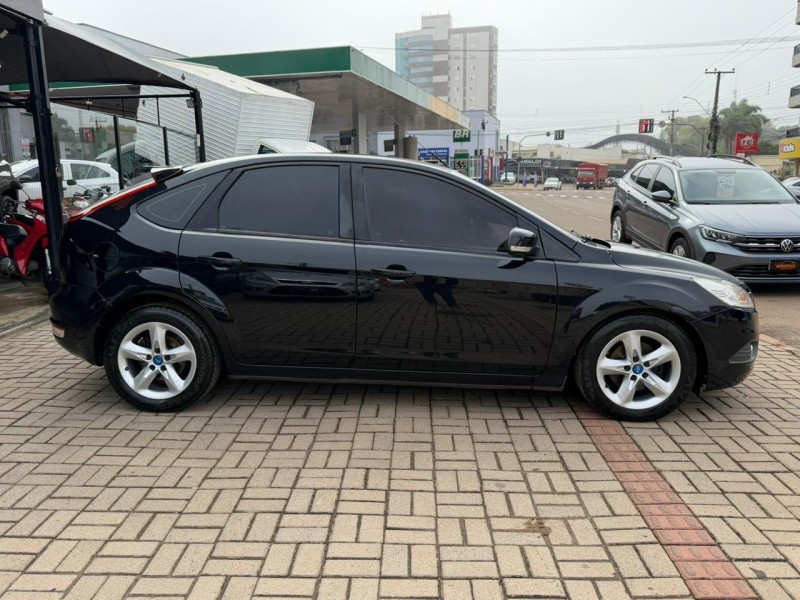 FOCUS 2.0 GLX 16V FLEX 4P MANUAL - 2011 - LAGOA VERMELHA