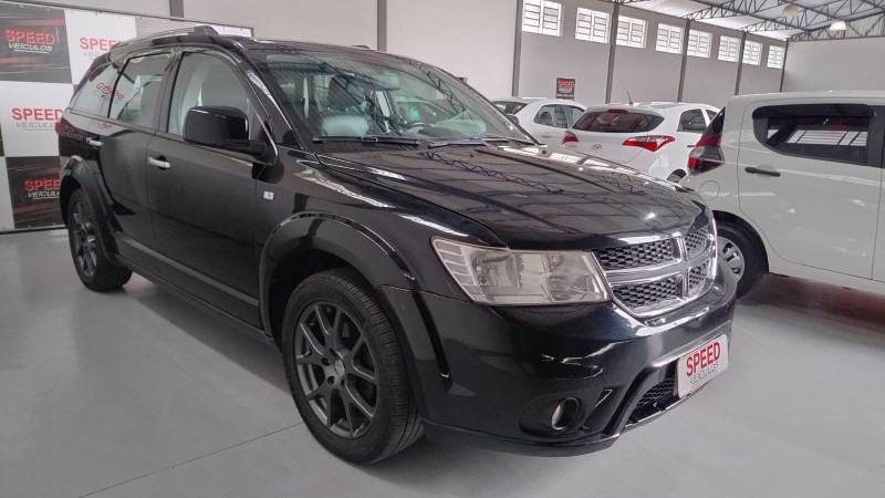 JOURNEY 3.6 RT V6 GASOLINA 4P AUTOMÁTICO - 2014 - SãO SEBASTIãO DO CAí