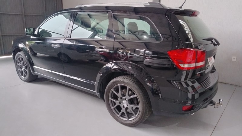 JOURNEY 3.6 RT V6 GASOLINA 4P AUTOMÁTICO - 2014 - SãO SEBASTIãO DO CAí