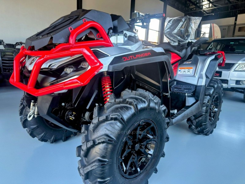 outlander 1000x mr 2024 tres coroas