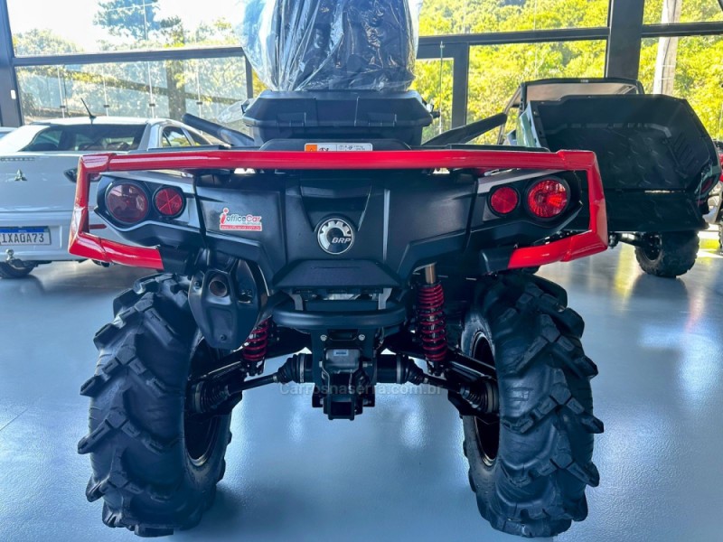 OUTLANDER 1000X MR - 2024 - TRêS COROAS